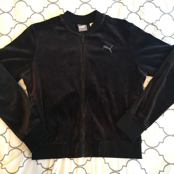 puma velvet sweatshirt